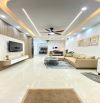 Phạm Văn Đồng, 38m2 chỉ 7.2 tỷ, mới koong, ô tô đỗ , sát phố, gần KDT Ciputra