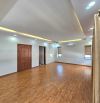Bán nhà Sài Đồng, 6 tầng thang máy, lô góc, 50m2, mt 6m, oto 7 chỗ vào tận nhà