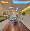 Bán nhà Hoàng Hoa Thám 115m2 vị trí đẹp ngõ to nông sổ nở hậu 16 tỷ