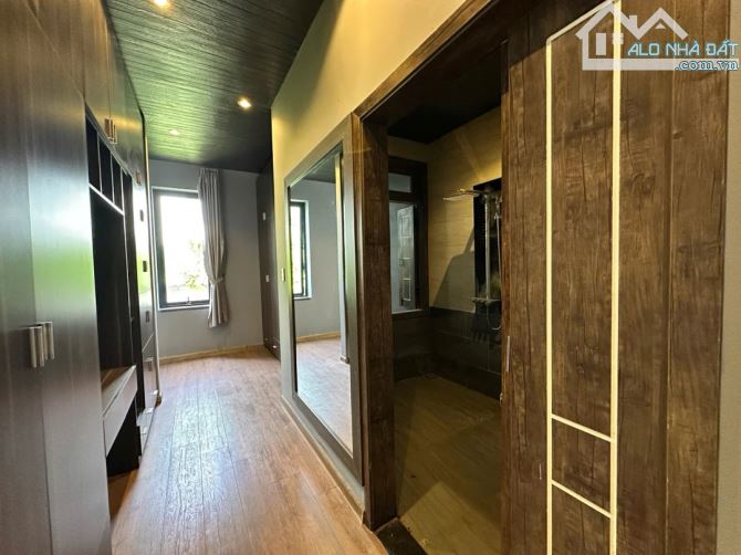 🏡BÁN DÃY TRỌ 200M2- THU NHẬP 20TR- GẦN ĐẠI HỌC BÁCH KHOA- NGUYỄN LƯƠNG BẰNG- CHỈ 5,7 TỶ