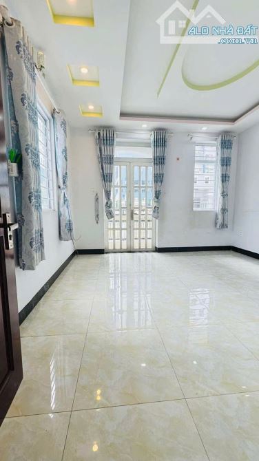Bán Nhà 3 Tầng Hẻm 6M Quận 7 Đường Nguyễn Thị Xiếu - 3
