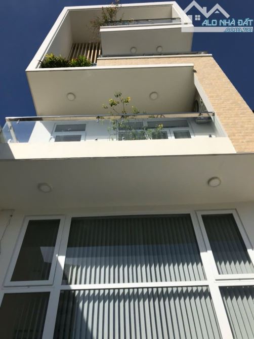 MẶT TIỀN 4 TẦNG NGUYỄN VĂN KHỐI, GV – KD SẦM UẤT – 76M² – DÒNG TIỀN 30TR/TH– CHỈ 13.6 TỶ