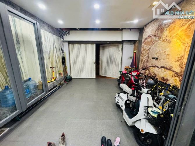 NHÀ MẶT TIỀN ĐƯỜNG,NGAY KHU VIP TÊN LỬA,NGANG 5M,4 TẦNG,90M2,KO LỘ GIỚI