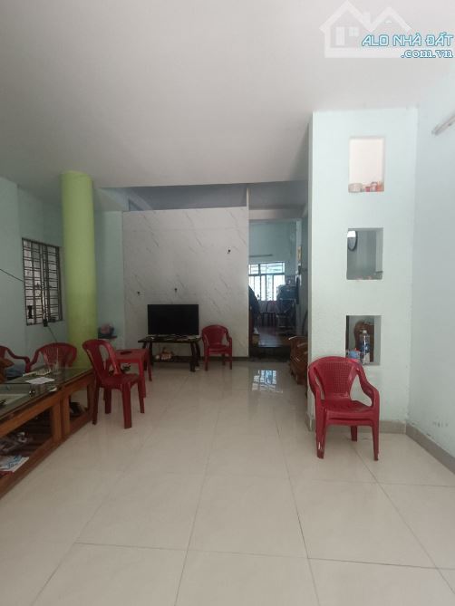 ĐẦU TƯ NÓNG –BÁN GẤP NHÀ 3 TẦNG HAI MẶT TIỀN TRƯỚC SAU –NGUYỄN VĂN HUYÊN, CẨM LỆ 4 TỶ X