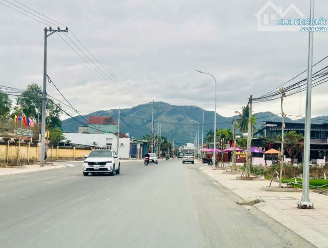BÁN ĐẤT ĐƯỜNG HƯƠNG LỘ 5 TRUNG TÂM  DIÊN ĐIỀN DIÊN KHÁNH CHỈ 2TỶ650TR RỘNG 283M2