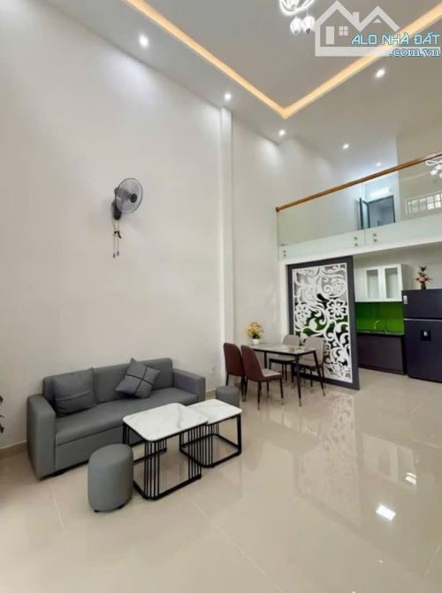 Nhà 2 tầng kiệt oto Nguyễn Tri Phương . DT:65m , ngang 4m8 . Giá : 4tỷ680 TL