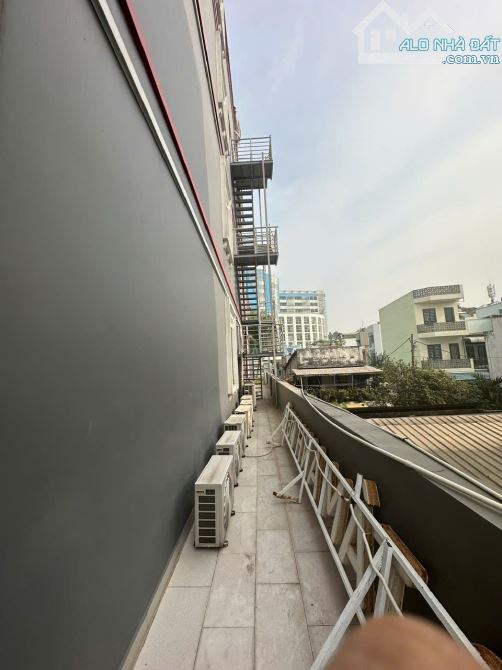 Siêu phẩm giữ tiền góc 2 MT Võ Văn Ngân Thủ Đức - 13x50m - 4 tầng HĐT 367tr giá về 105 tỷ.