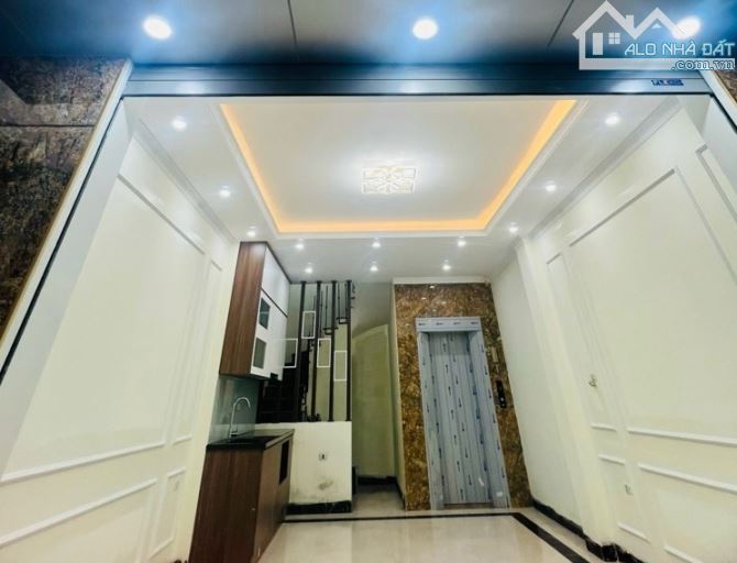 💥Bán gấp NHÀ MỚI 40m2 6 tầng TT Cầu Giấy Ngõ thông gần Ô TÔ, nhỉnh 14 tỷ