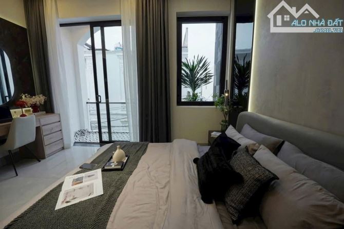 Bán nhà 1 trệt 2 lầu sân thượng mới xây dựng kdc 91b, TPCT