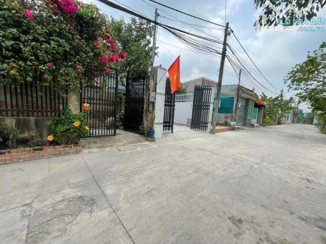 Bán nhà gác lửng Sổ Riêng đổ kiên cố Khu phố 4B, Trảng Dài - biên hoà