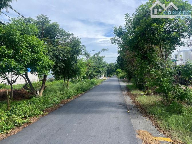TÂN PHÚ TRUNG CỦ CHI 560 TRIỆU 105M2 FULL THỔ SỔ RIÊNG MT NHỰA 15M LỚN