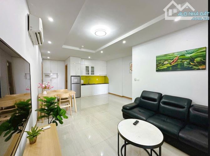 Bán căn 1 phòng ngủ view biển full nội thất