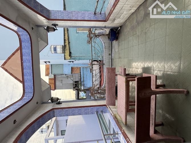 Nhà Tùng Thiện Vương ,Q.8 ,73m2 ,4 Tầng,Cách mặt Tiền 10m,Giá Chỉ 7 Tỷ