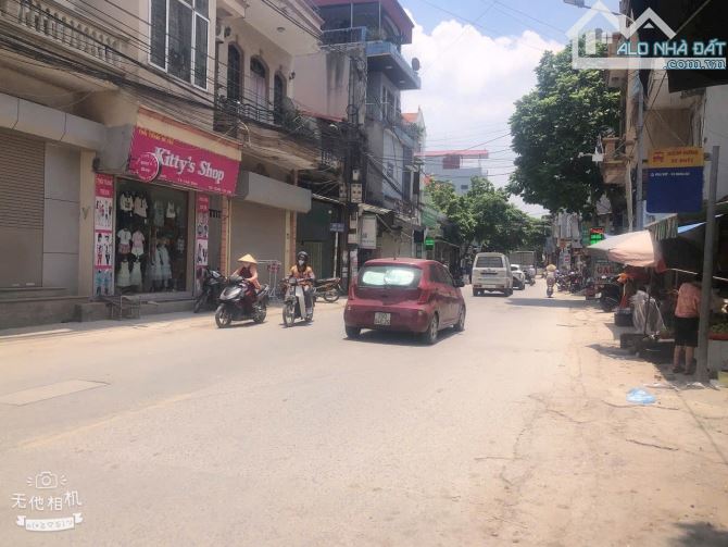 VÂN CANH : NHÀ 5T-32/37M - VỊ TRÍ ĐẸP , 7 CHỖ ĐỖ CỬA - TIỆN ÍCH GẦN