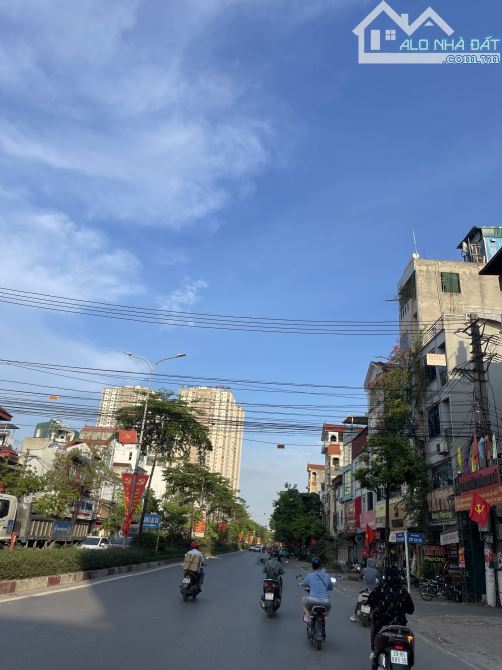 Siêu phẩm VIP Hoài Đức, sát mặt đường 32 🔝65m2, 7 Tầng 🛌12 Phòng khép kín, sẵn nội thất