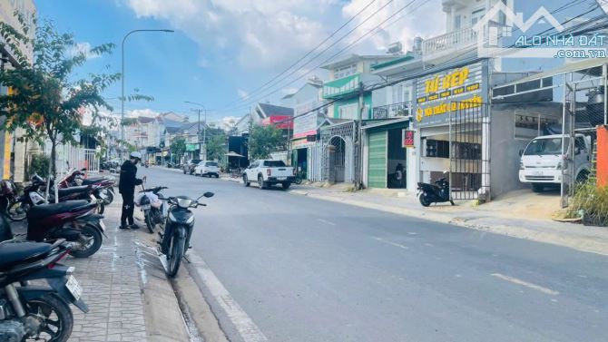 BÁN NHÀ PHỐ ĐÀ LẠT - MẶT TIỀN NGUYÊN TỬ LỰC - 99M2 GIÁ CHỈ 15 Tỷ