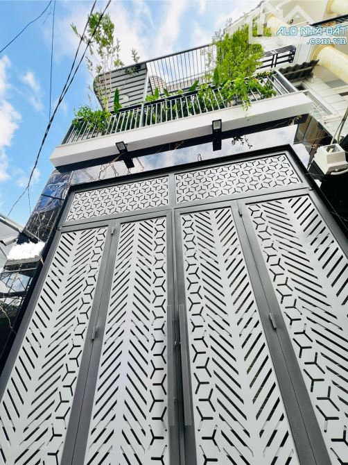 NHÀ 4 TẦNG NỞ HẬU GẦN 7M - QUA PHÚ MỸ HƯNG 5 PHÚT - NHỈNH 7ty TL