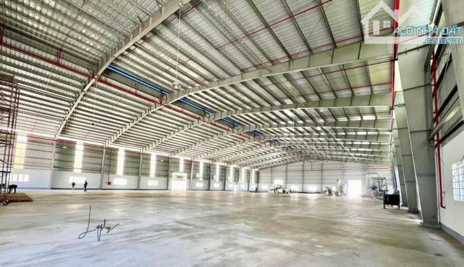 Cho thuê kho xưởng 3.500m²- KCN Tân tạo- PCCC tự động, contđi 24h.