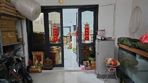 NHÀ PHÂN LÔ - Ô TÔ ĐỖ CỬA - KINH DOANH ĐA DẠNG - NHÀ ĐẸP Ở LUÔN.
