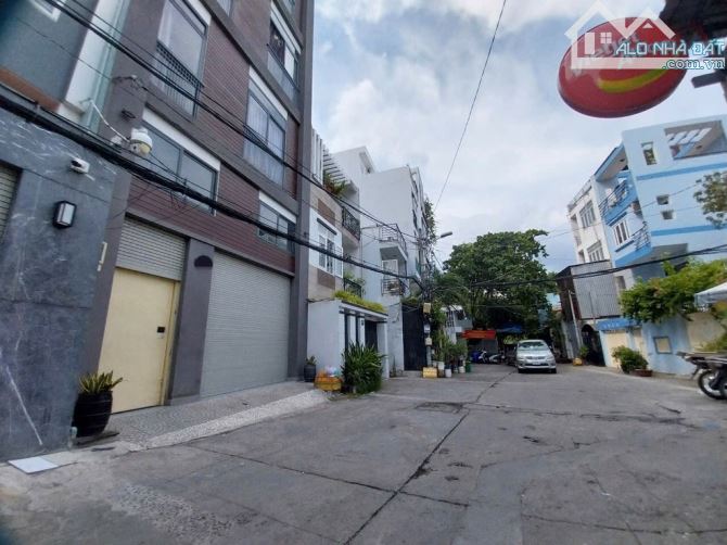 NHÀ GÓC 2 MẶT TIỀN - 4 TẦNG ( DT: 226M2 ) PHƯỜNG 12 , BÌNH THẠNH