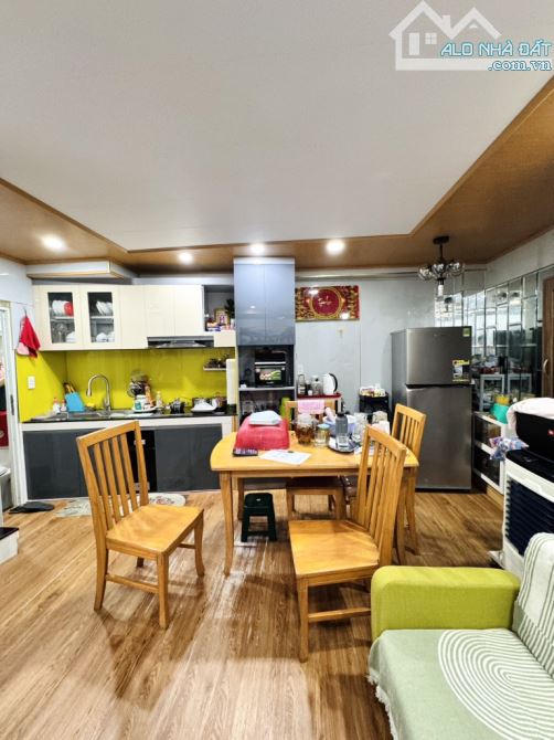 BÁN NHÀ THÍCH QUẢNG ĐỨC, 3 TẦNG, 25M2, GIÁ 3,8TỶ