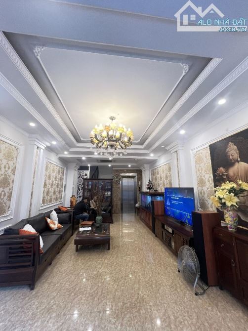 OTO tránh, Hồ Ngọc lâm, Vạn Phúc, Hà Đông. THANG MÁY nhập khẩu, 75m x 6 tầng nhỉnh 15 tỷ