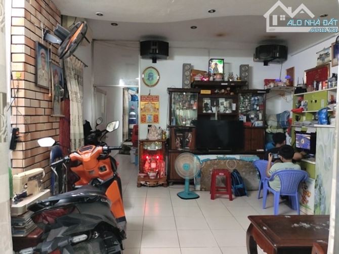 Bán nhà 79,2m2 - Ngay Hãng Bia 🍻 Tiger- HẺM rộng -Sát Gò Vấp - Nhick 3 đ