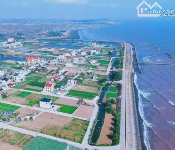 Bán lô đất biển Giao Phong Quất Lâm 130.3m2 MT5.6m cực đẹp view biển kinh doanh