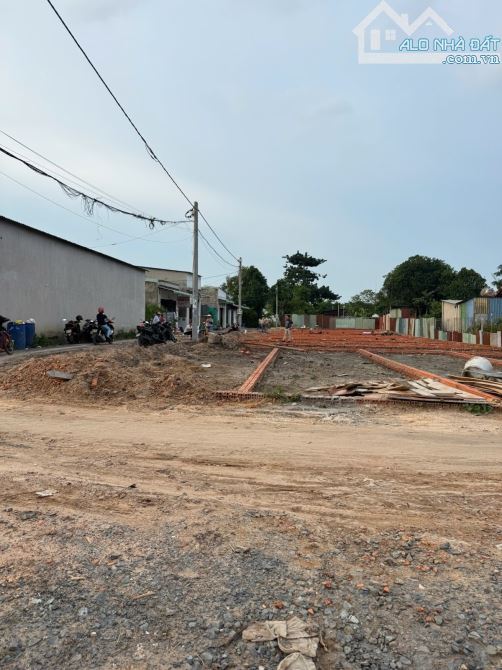 2.2 tỷ Đất lô góc 60.9m2(4x16) An Phú 36 Thuận An kế VSIP1 Bình Dương