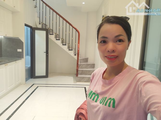 NHÀ ĐẸP CHIẾN THẮNG HÀ ĐÔNG - NGÕ RỘNG - ĐI BỘ 5M RA Ô TÔ  🗾38m 3 tầng Mt 3.2m 7.5 tỷ  Tầ