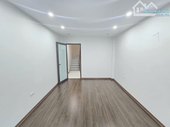 SIÊU PHẨM PHÚ  LÃM – NHÀ MỚI KOONG, 2 THOÁNG – GẦN PHỐ, GẦN Ô TÔ, TIỆN ÍCH NGẬP TRÀN