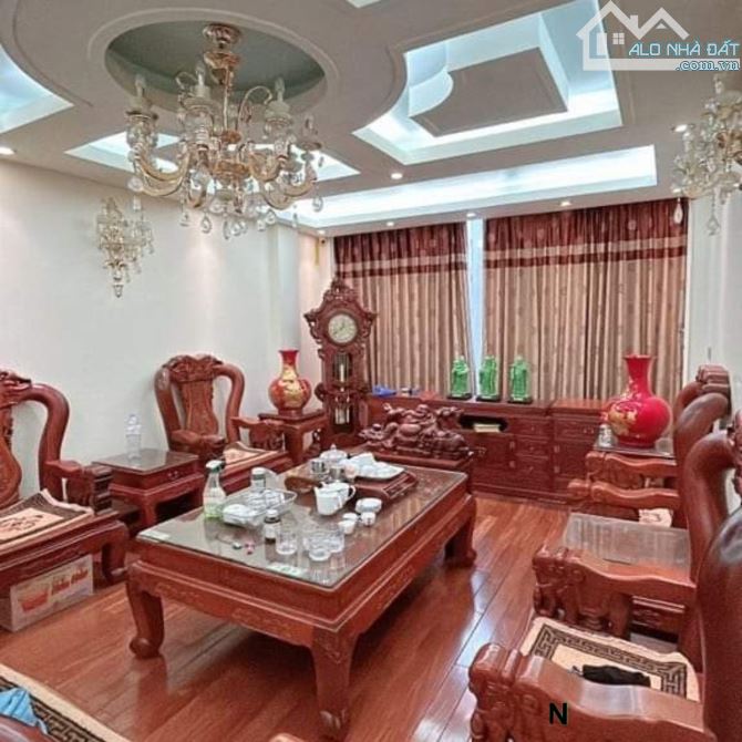 Bán Nhà Hàm Nghi DT 70m giá 19 tỷ Phân lô ô tô phân lô ô tô 2 thoáng trước sau