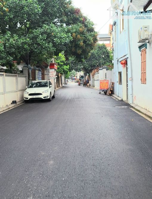 BÁN ĐẤT NAM HỒNG– ĐÔNG ANH- GẦN VIN BẮC HỒNG- Ô TÔ TRÁNH – GIÁ CHỈ 5 TỶ – KHÓ TÌM LẠI!