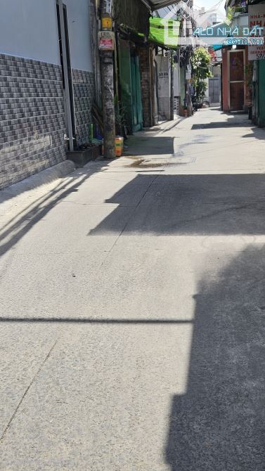 Nhỉnh 3 tỷ - Hẻm Ô tô, Bùi Minh Trực,  Bông Sao Q8, 4 Tầng, Sân thượng. Sổ Hồng riêng