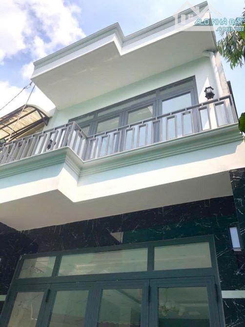 Bán nhà đẹp, giá rẻ Gò Vấp - Hẻm xe hơi Đường số 4 - chỉ hơn 5 tỷ - 236