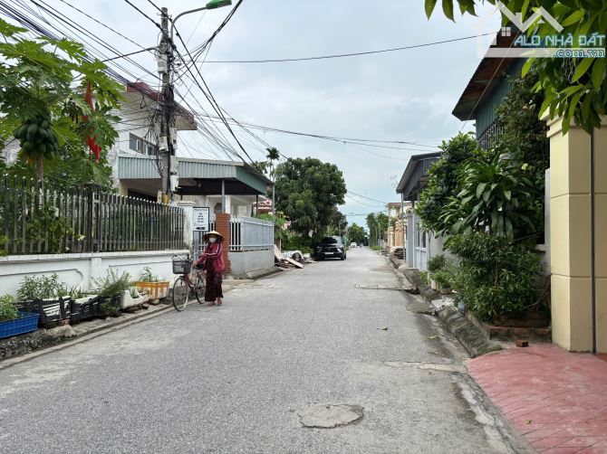 Bán đất ngõ 172 Cát Linh – Tràng Cát diện tích 60m2 ngõ rộng 3m dân cư đông giá chỉ 29tr/m