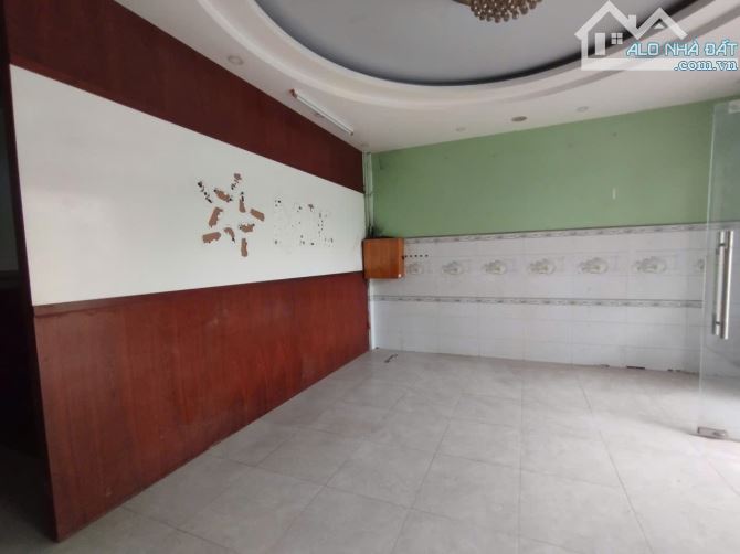 Cho thuê nhà mặt tiền đường Trương Định, phù hợp kinh doanh