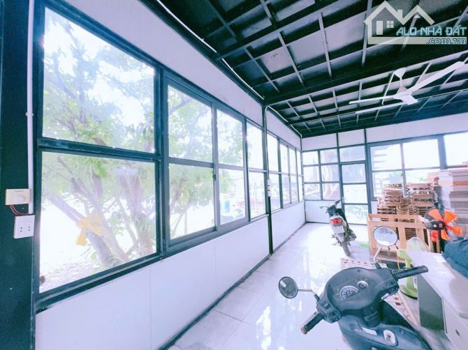 XT477 Cho Thuê Nhà Xưởng khuôn viên sân bãi rộng 6000m2 Gần KCN Tân An Vĩnh Cửu Giá rẻ
