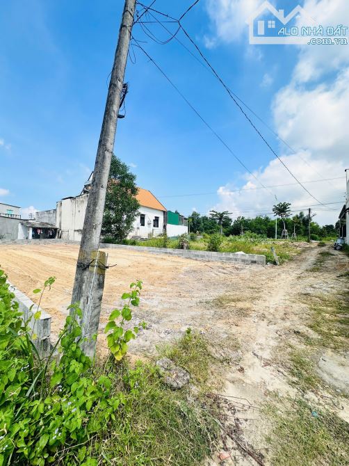 Bán 9m x 24m đất hẻm Nguyễn Thượng Hiền - Tân An - LaGi giá rẻ 2 tỷ