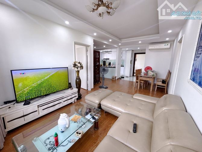 Bán chung cư Đồng Phát, Hoàng Mai, full đồ, lô góc, view hồ, 89m, 3pn, chỉ 5.9tỷ