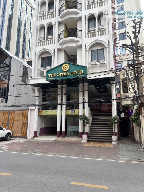 bán Ks Trung tâm Tp Hải Phòng : Đường Minh Khai 150m2 8 tầng ngang to đẹp vuông vắn đầy đủ