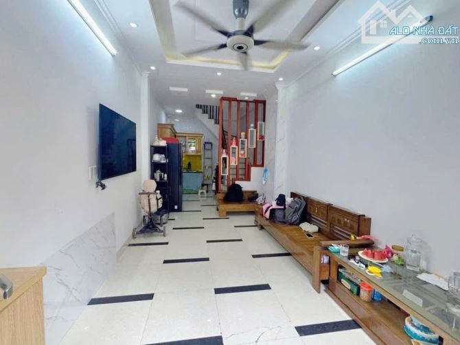 ✨ Siêu Phẩm Nhà Rộng Đẹp Cổ Nhuế – 60m² – 4 Tầng – Giá 8.35 Tỷ ✨