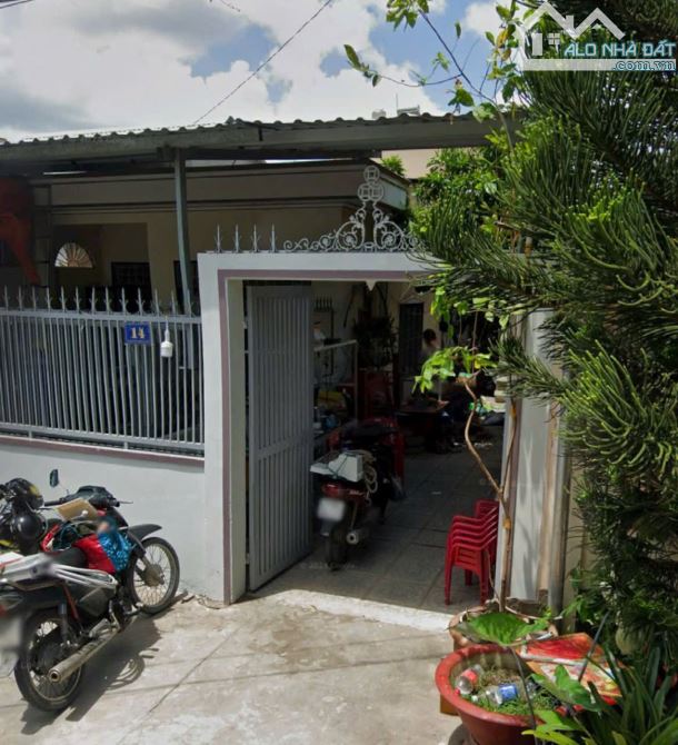 bán căn nhà hẻm 17 đường trần hoàng na, lộ giới 4m tổn diện tích ~ 200m2