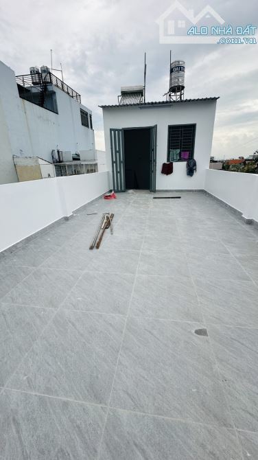 Nhà mới 3 tầng – Hẻm lớn Đường số 8, Bình Hưng Hoà A, Bình Tân
