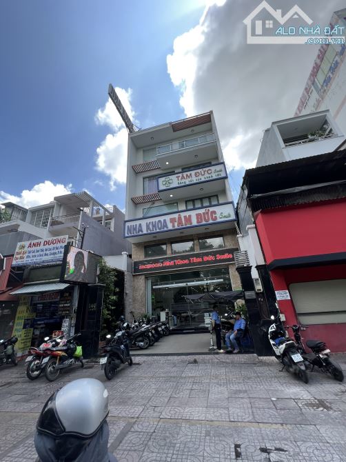 Bán nhà mặt tiền đường Mạc Thiên Tích P.11 Q.5 ( ngay BV Y Dược ), DT:6x16- hầm 5 tầng