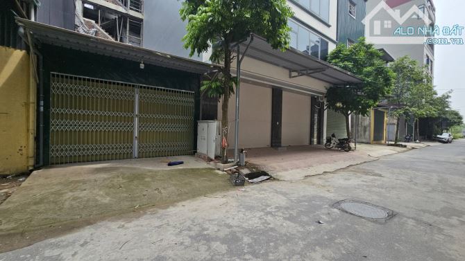 BÁN ĐẤT TẶNG NHÀ C4*PHÚ LƯƠNG*KINH DOANH BẮT CHẤP MỌI MẶT HÀNG,DT*100M,*MT:8M*ĐƯỜNG XE TẢI