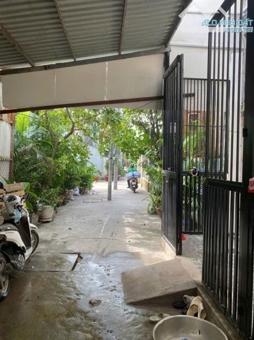 NHÀ ĐẸP AN PHÚ ĐÔNG 27 – Quan 12 , 44,4m² , sát sông SG , gần khu Villa , Giá: 3 tỷ 180