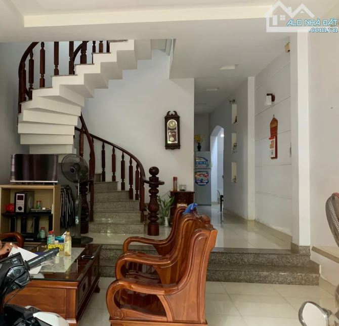 🚨 XUẤT CẢNH - BÁN GẤP TRONG TUẦN - NGUYỄN ĐÌNH CHÍNH - 154M² - 3 TẦNG 🚨