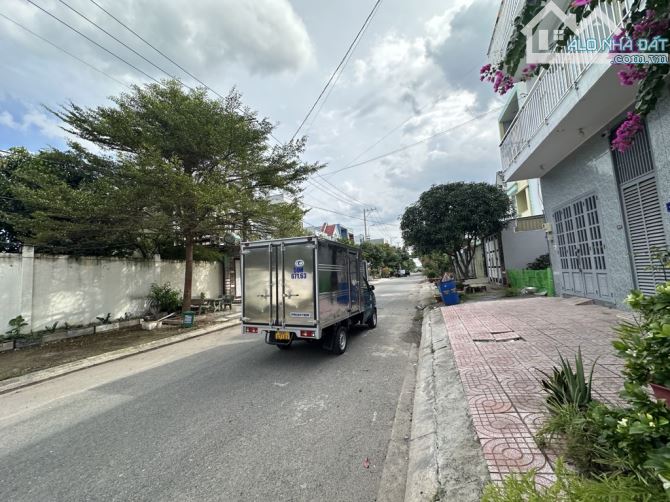 💥 Nhà 4 tầng 102m2 Khu Dân Cư Đại Hải 3 Bà Điểm Hóc Môn. Dt 5m*20m💰Chủ gửi  bán 8,950ty