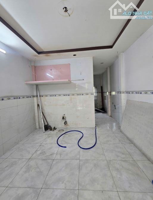 Nhà Bình Tân giá cực rẻ giáp Lê Văn Quới 4x8,5 nhỉnh 2 tỷ